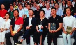 吃瓜爆料每日大赛最新动态 娱乐新闻播报视频,“瓜王争霸！吃瓜爆料每日大赛最新娱乐新闻播报视频盘点”